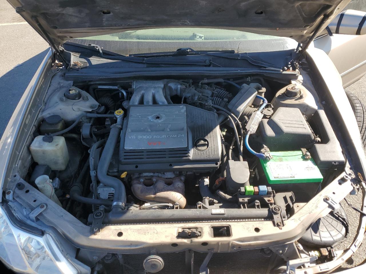 2003 Toyota Avalon - Image 11