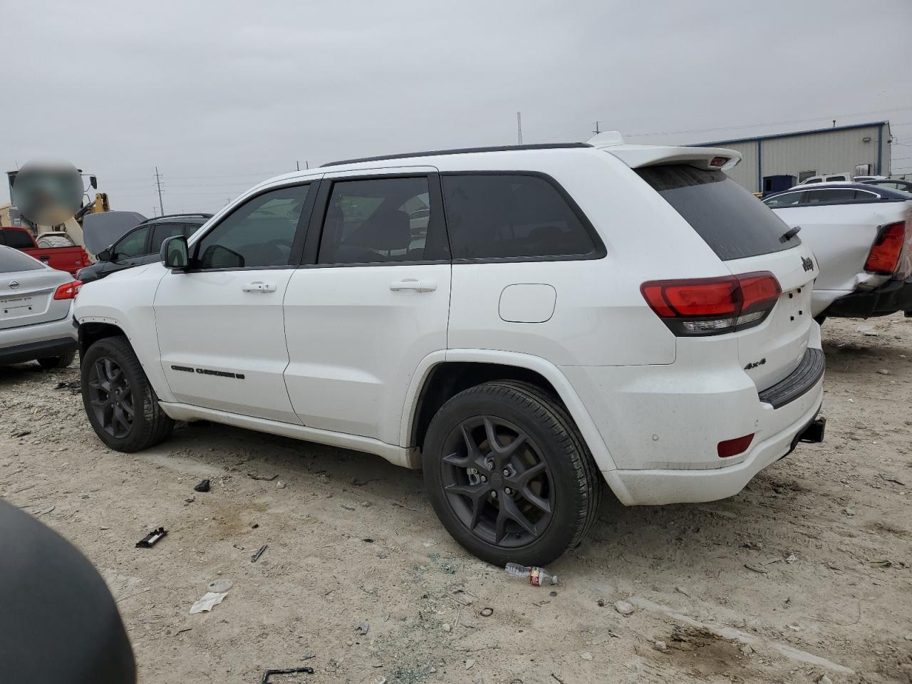 2021 Jeep Grand Cherokee - Image 2