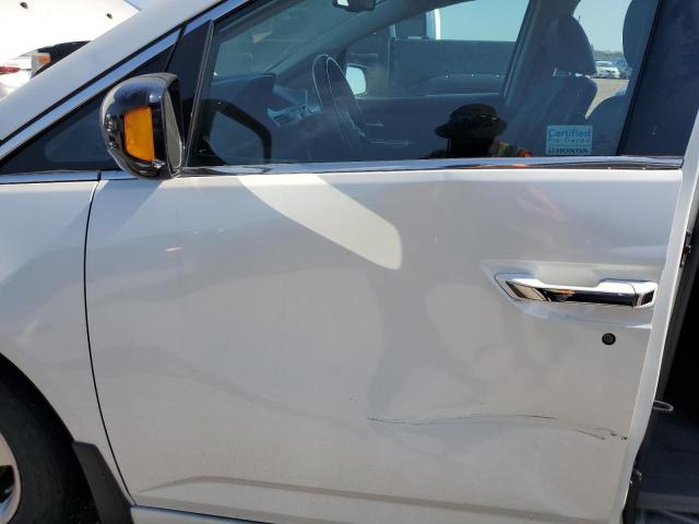 Минивэны HONDA ODYSSEY 2013 Белый