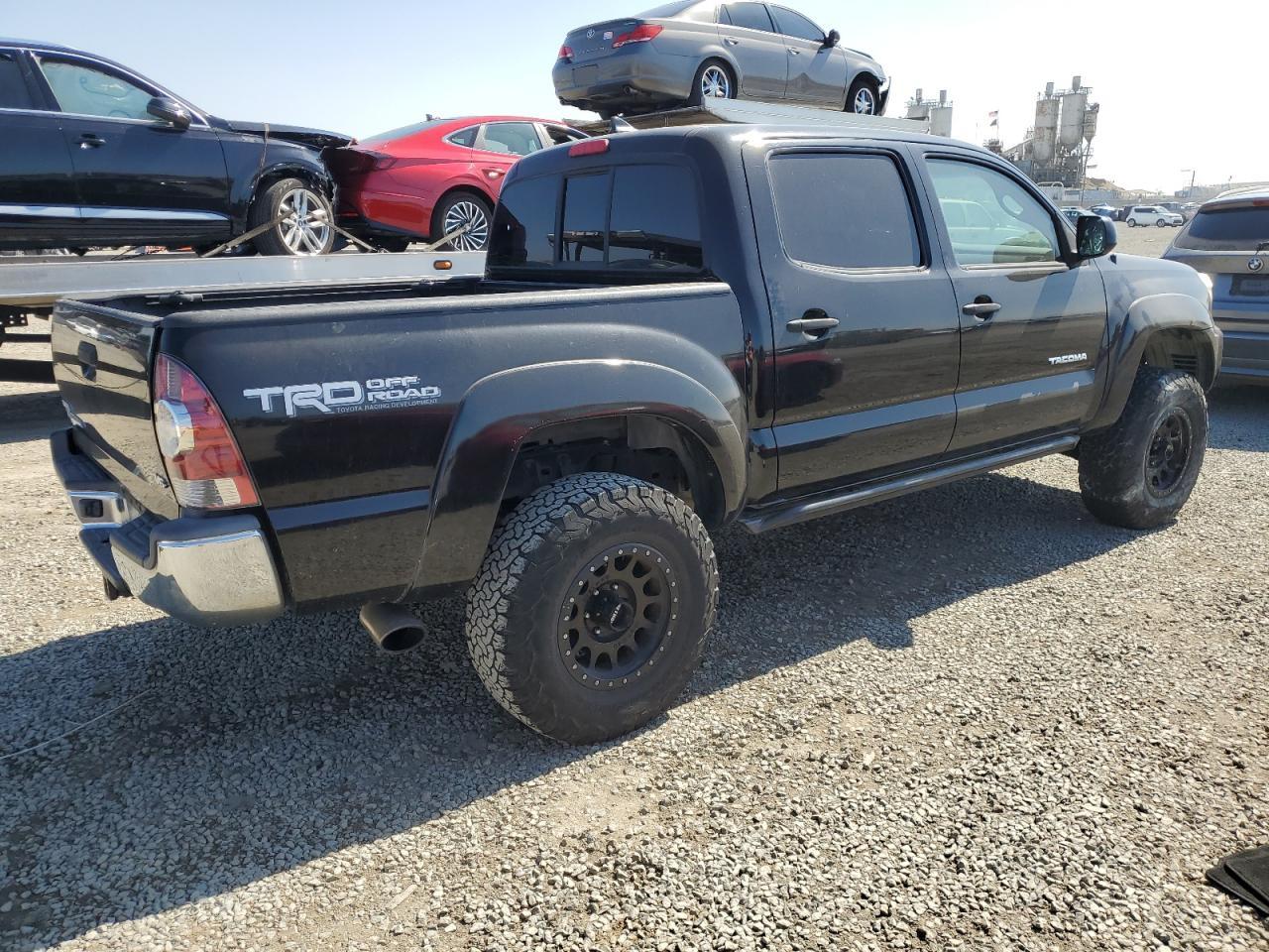 2012 Toyota Tacoma - Image 3