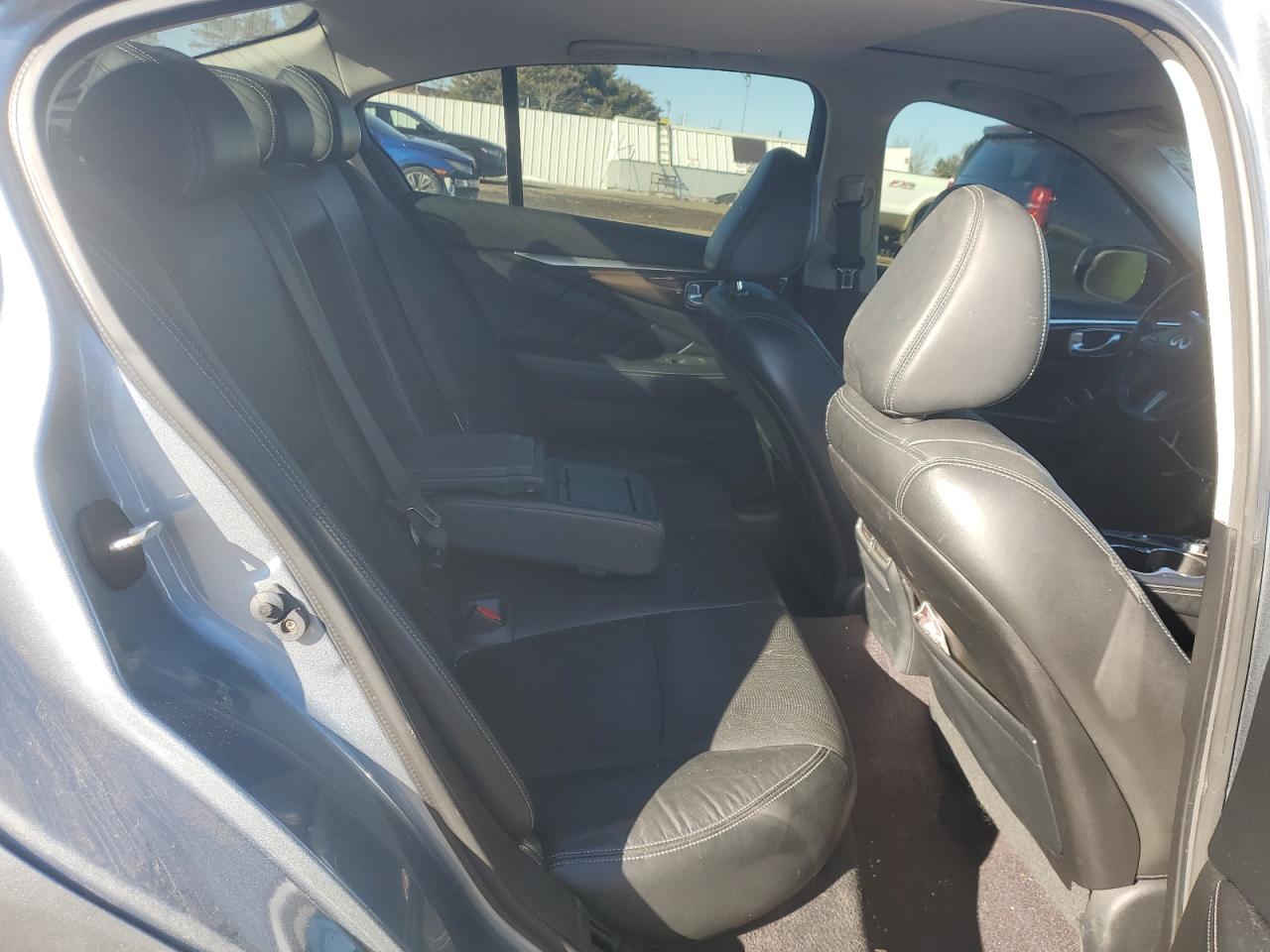 2014 Infiniti Q50 - Image 10