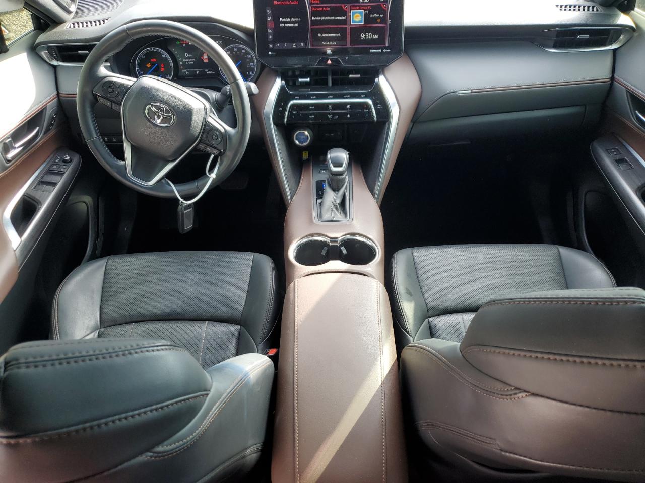 2021 Toyota Venza - Image 8