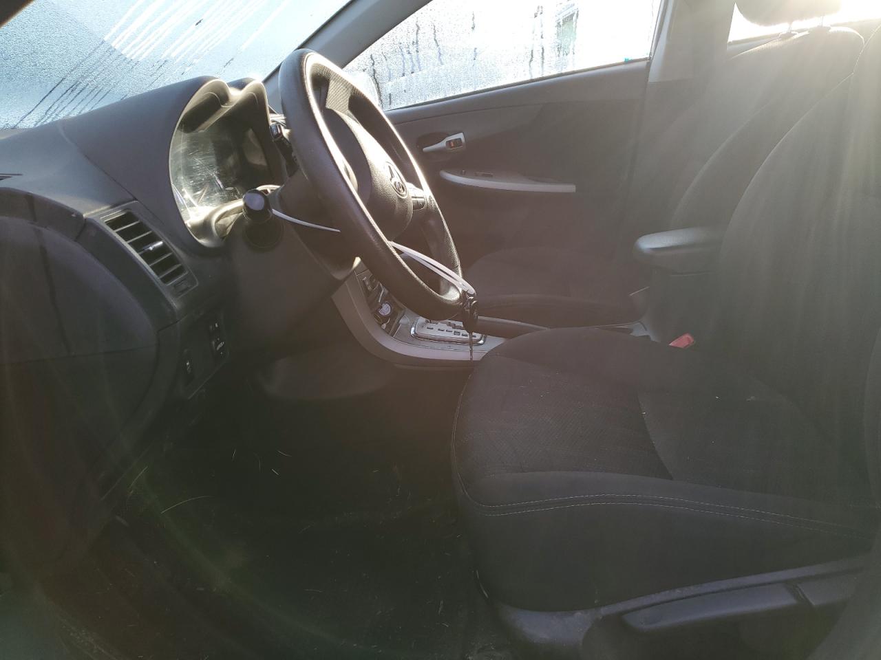 2012 Toyota Corolla - Image 7