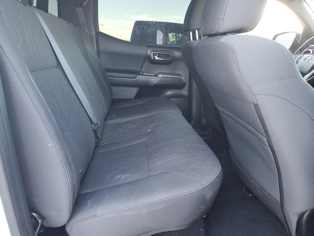 2016 Toyota Tacoma - Image 11