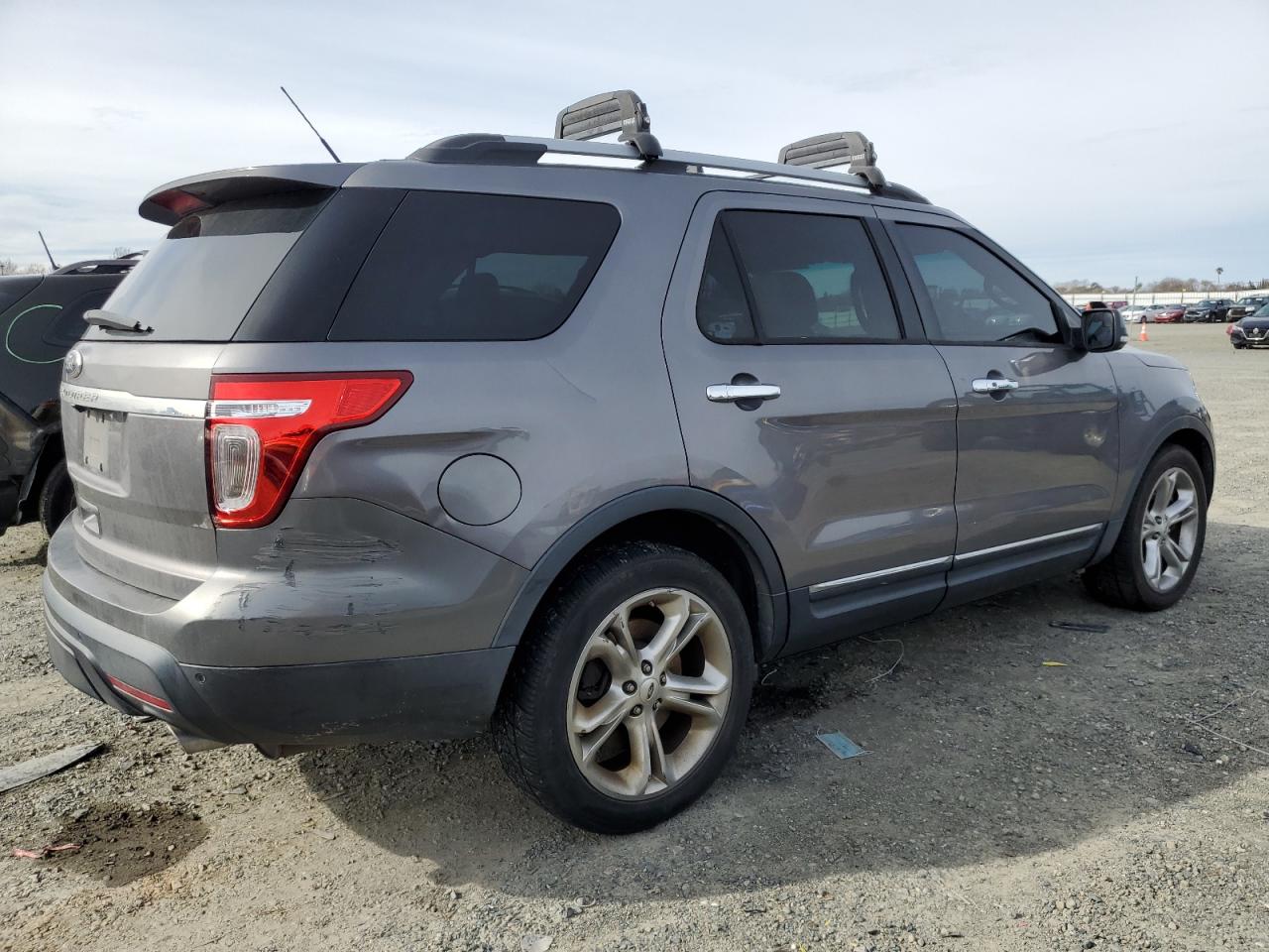 2014 Ford Explorer - Image 3