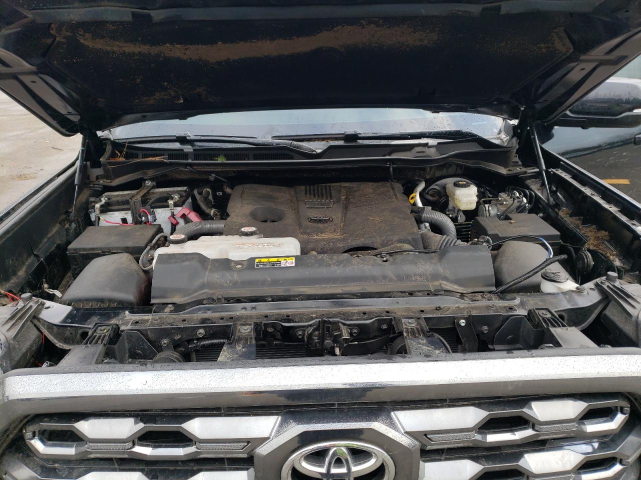 2023 Toyota Tundra - Image 11