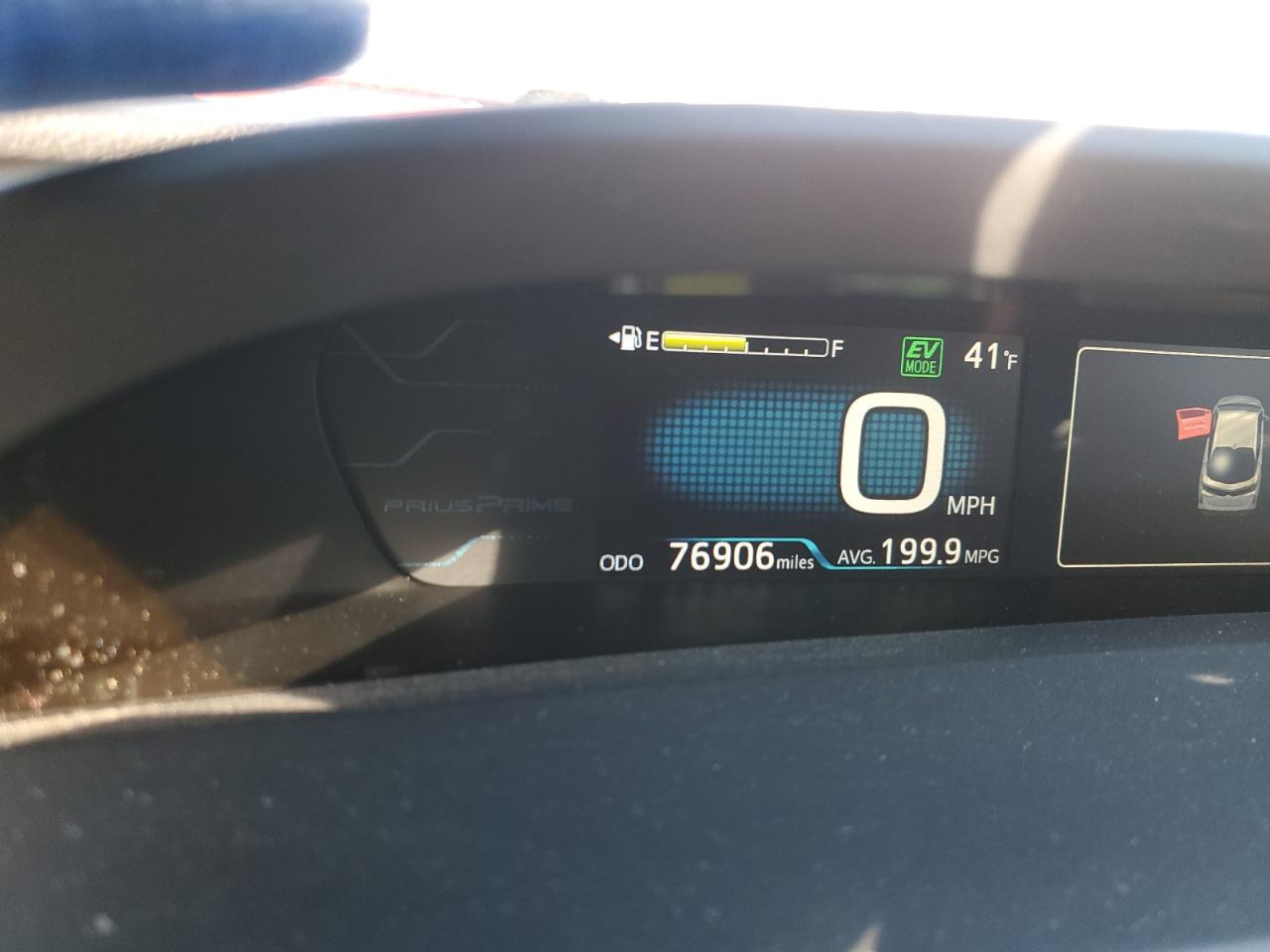 2017 Toyota Prius - Image 9