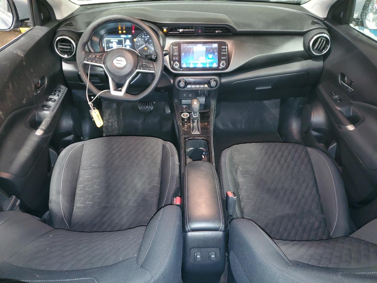 2022 Nissan Kicks - Image 8
