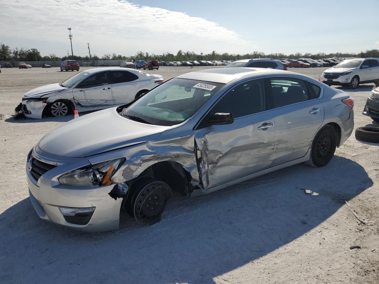 2015 Nissan Altima - Image 1