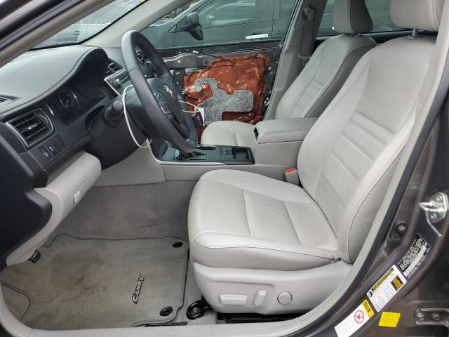 Седаны TOYOTA CAMRY 2015 Серый