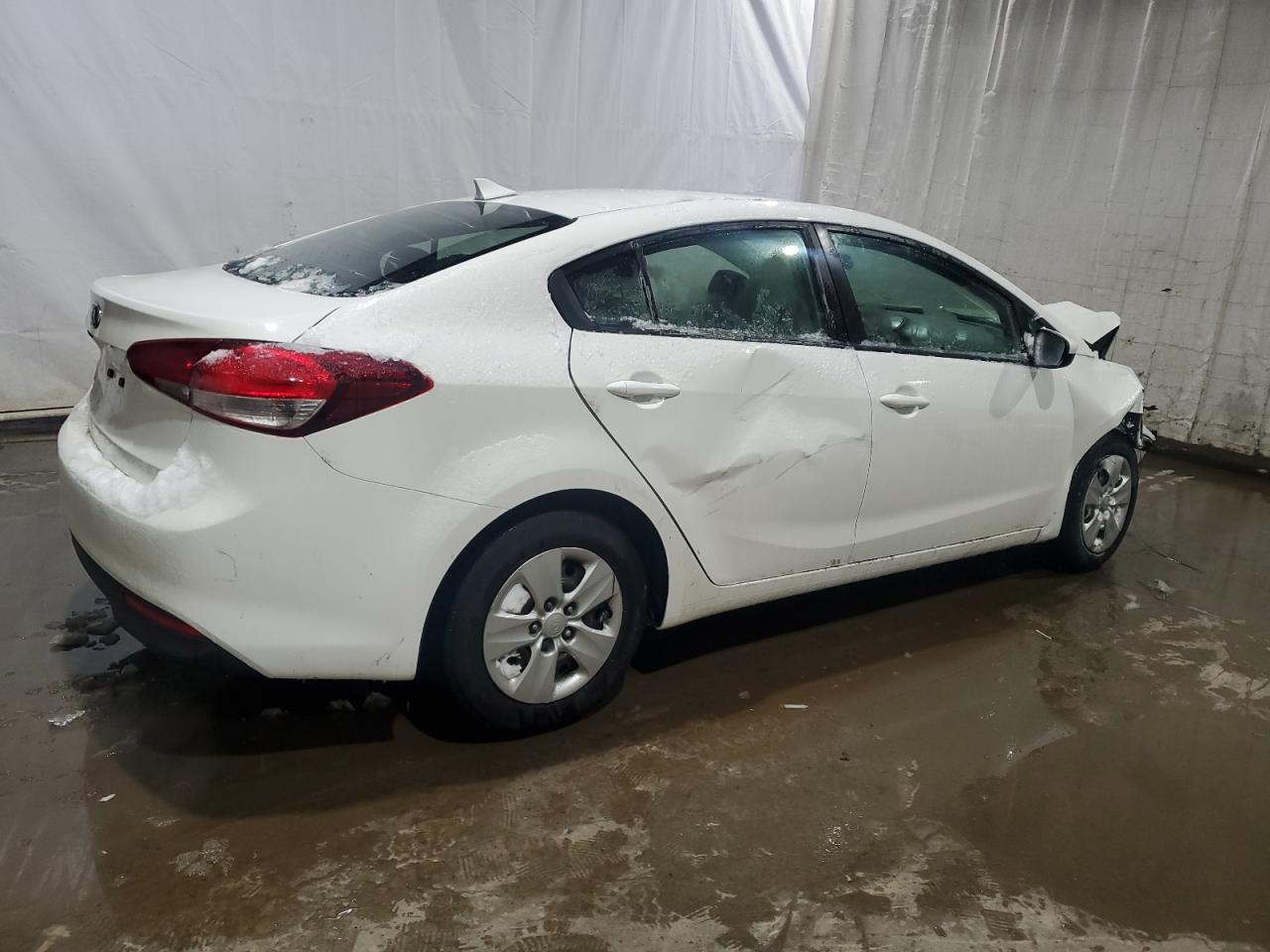 2018 Kia Forte - Image 3