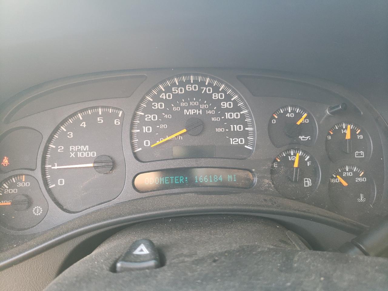 2003 Chevrolet Silverado - Image 9