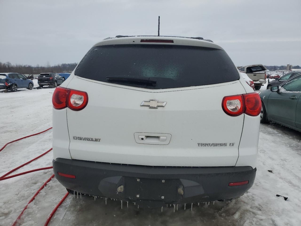 2009 Chevrolet Traverse - Image 6