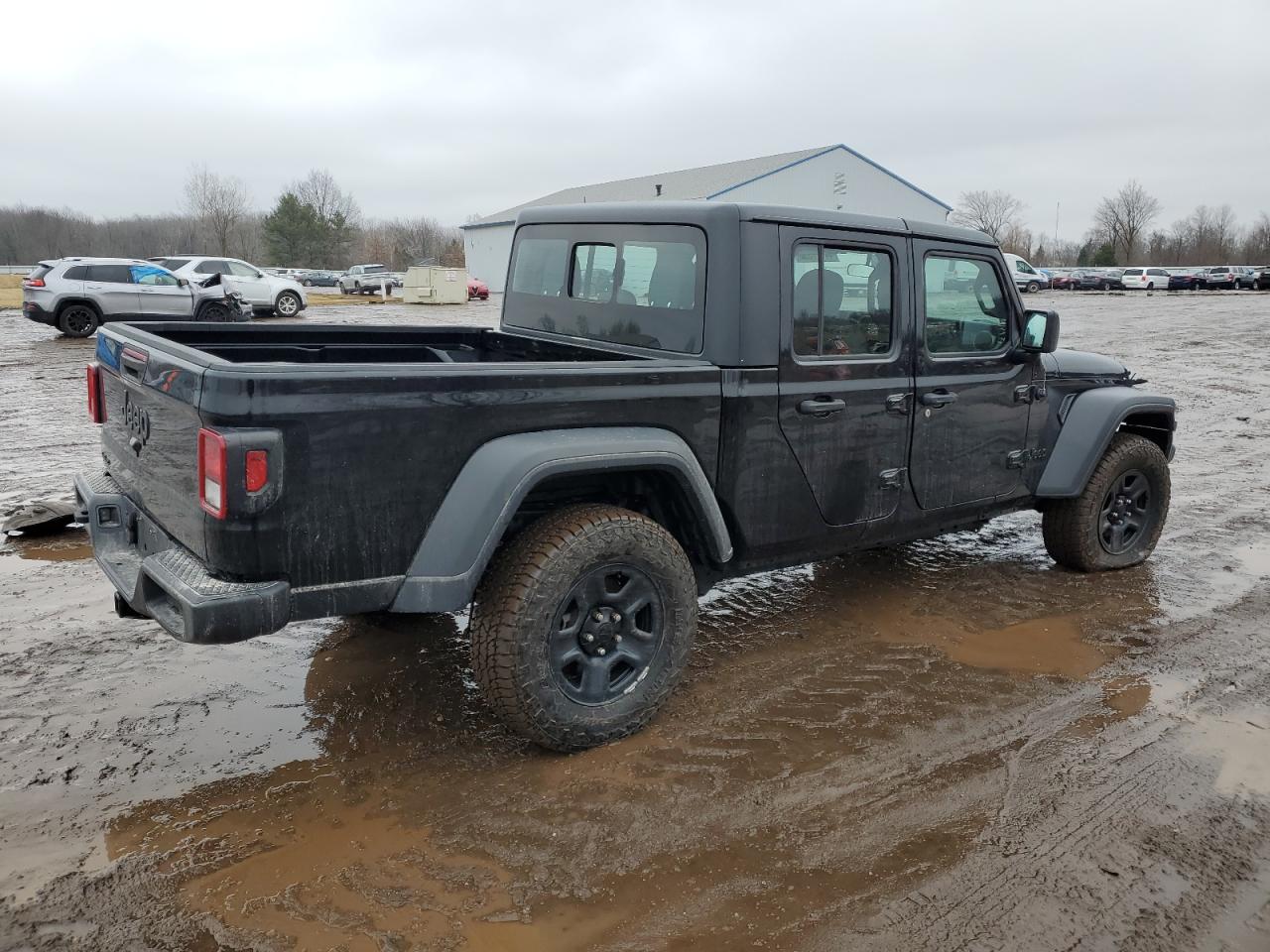 2021 Jeep Gladiator - Image 3