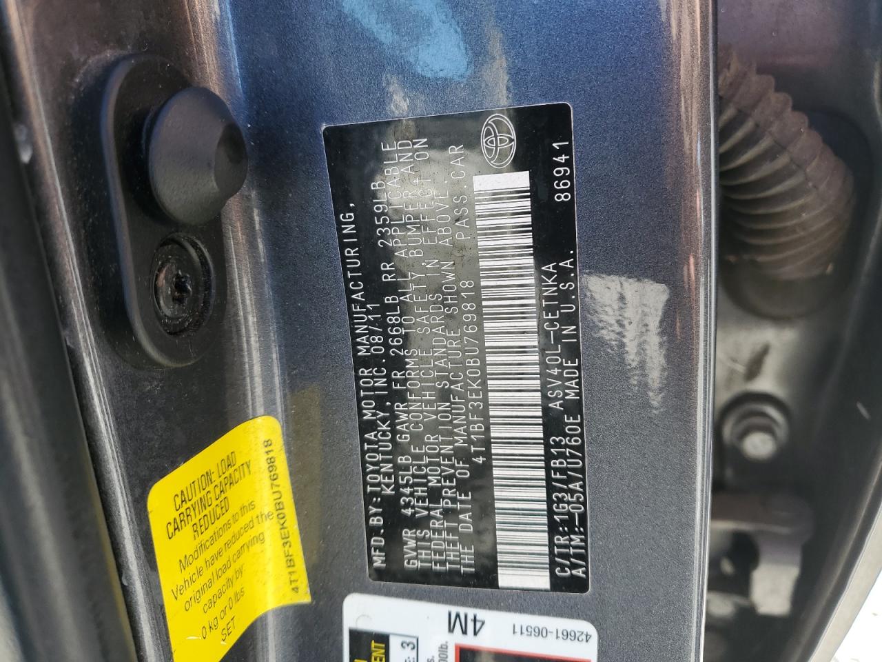 2011 Toyota Camry - Image 14