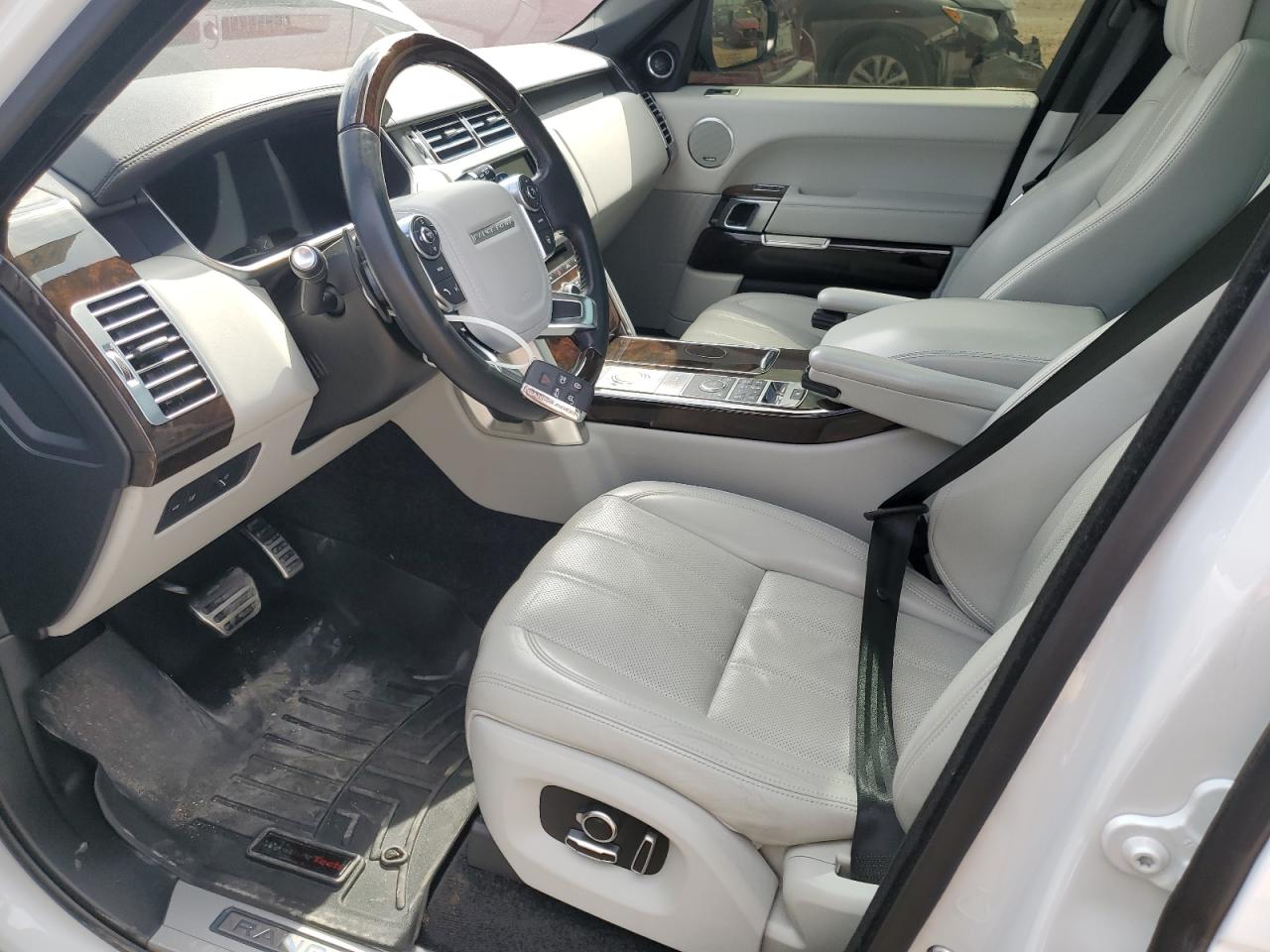 2016 Land Rover Range Rover - Image 7