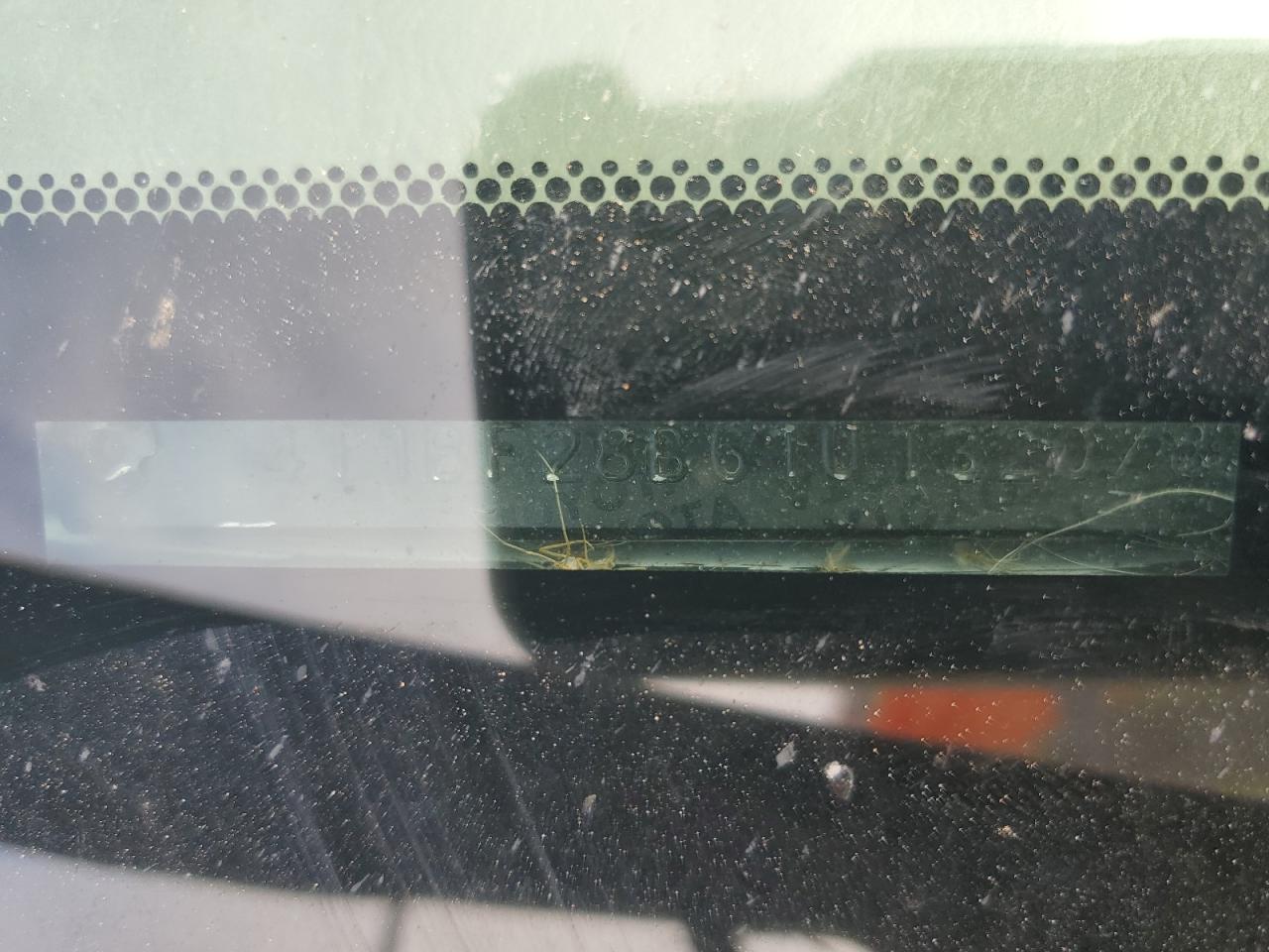 2001 Toyota Avalon - Image 13