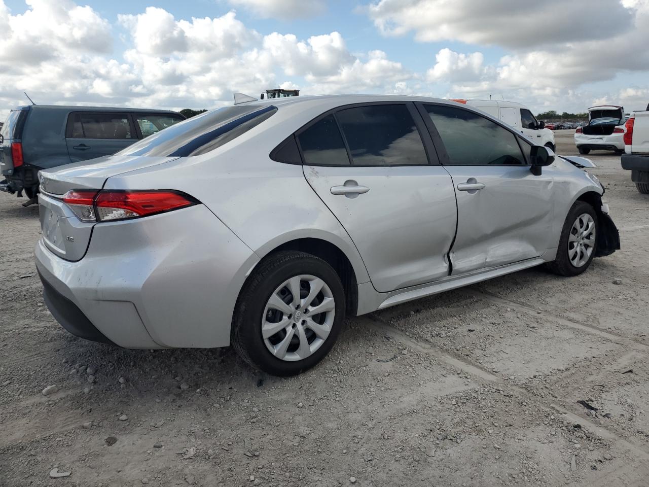 2024 Toyota Corolla - Image 3