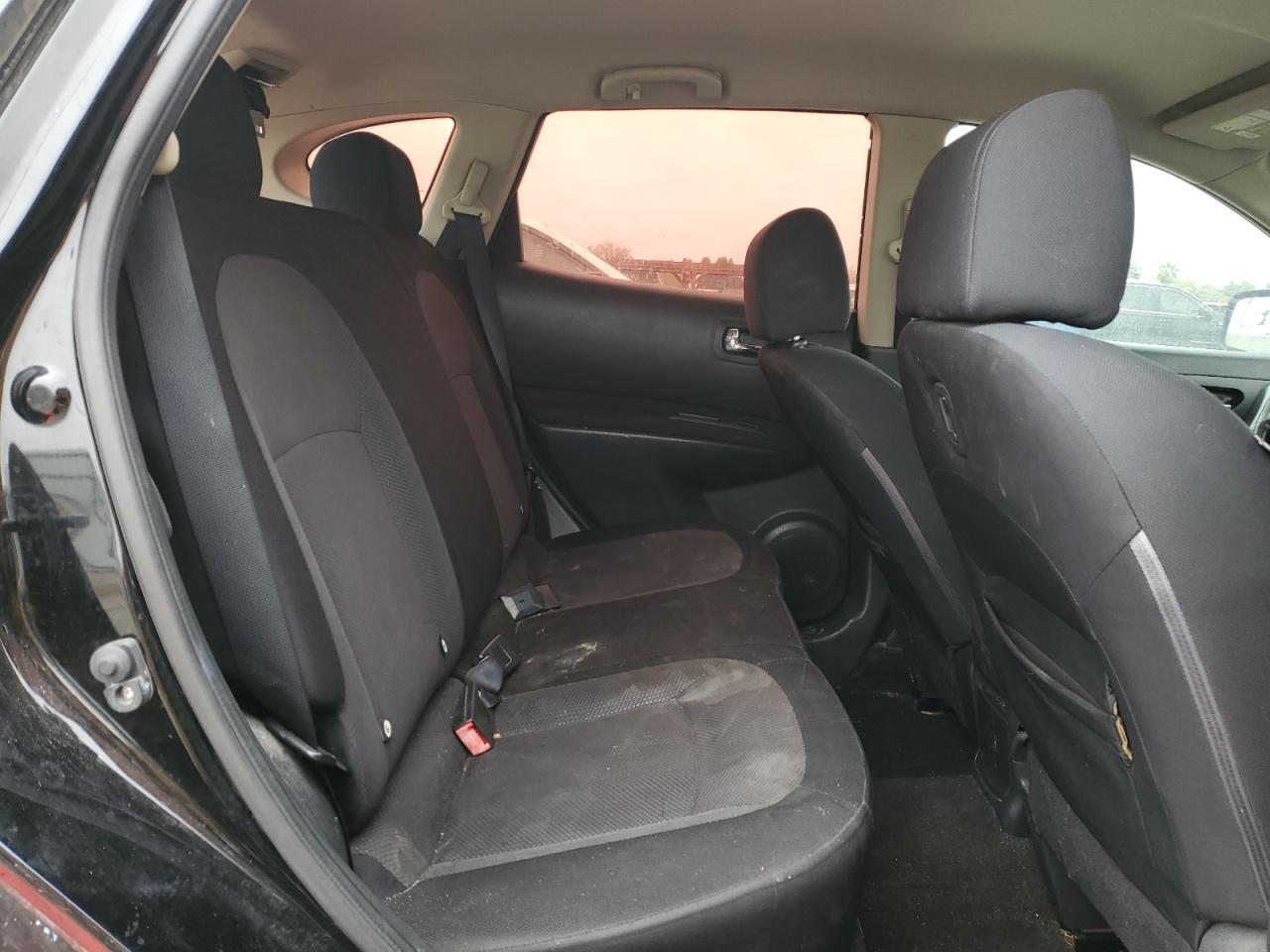 2011 Nissan Rogue - Image 11