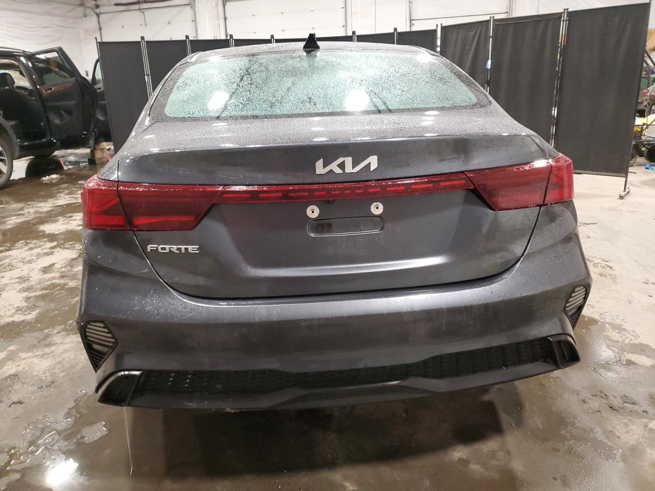 2023 Kia Forte - Image 6