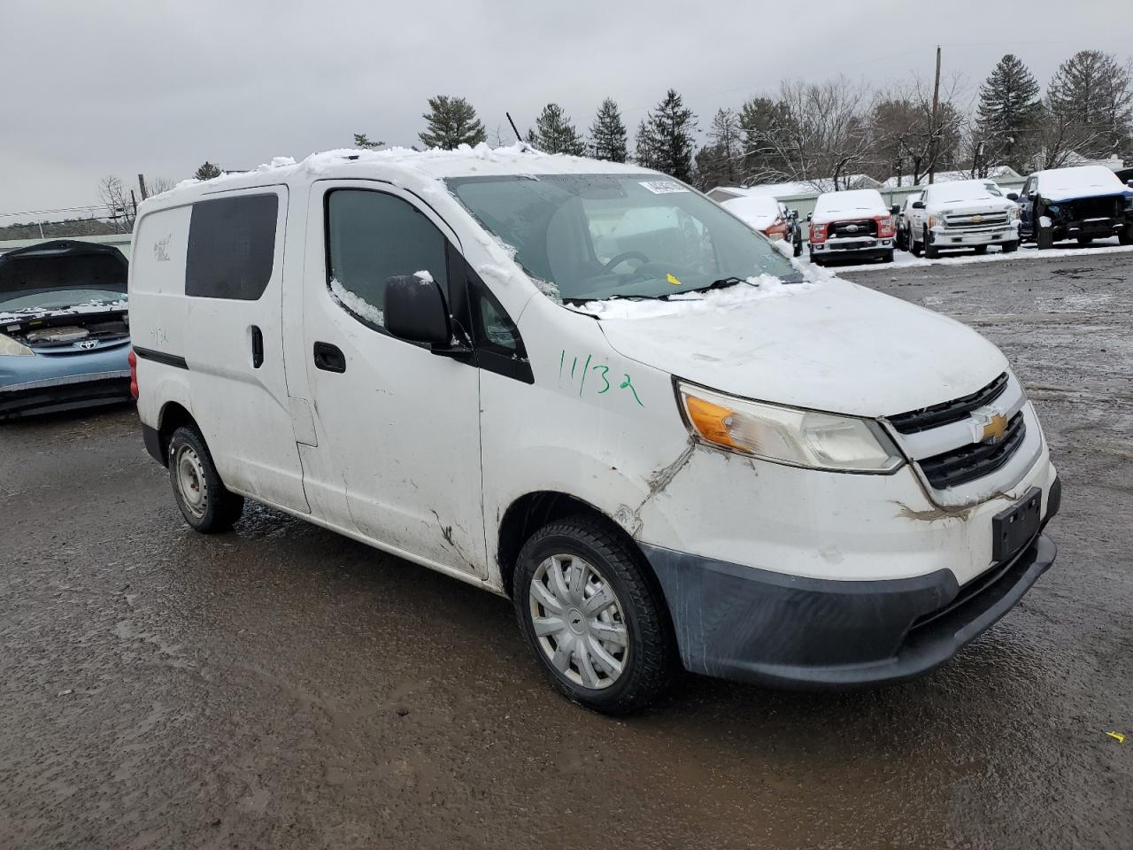 2015 Chevrolet Express - Image 4