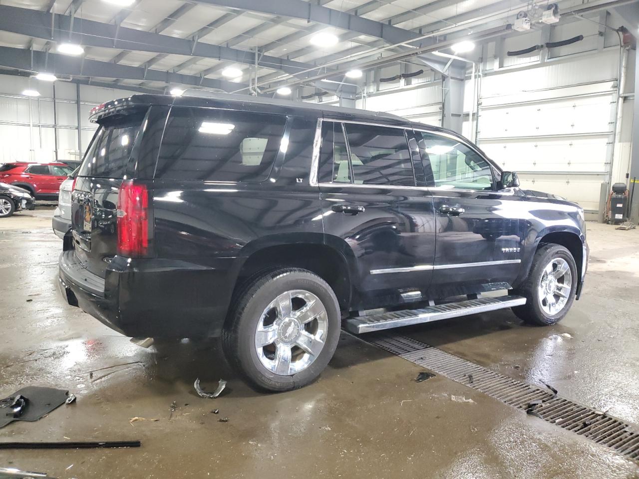 2017 Chevrolet Tahoe - Image 3