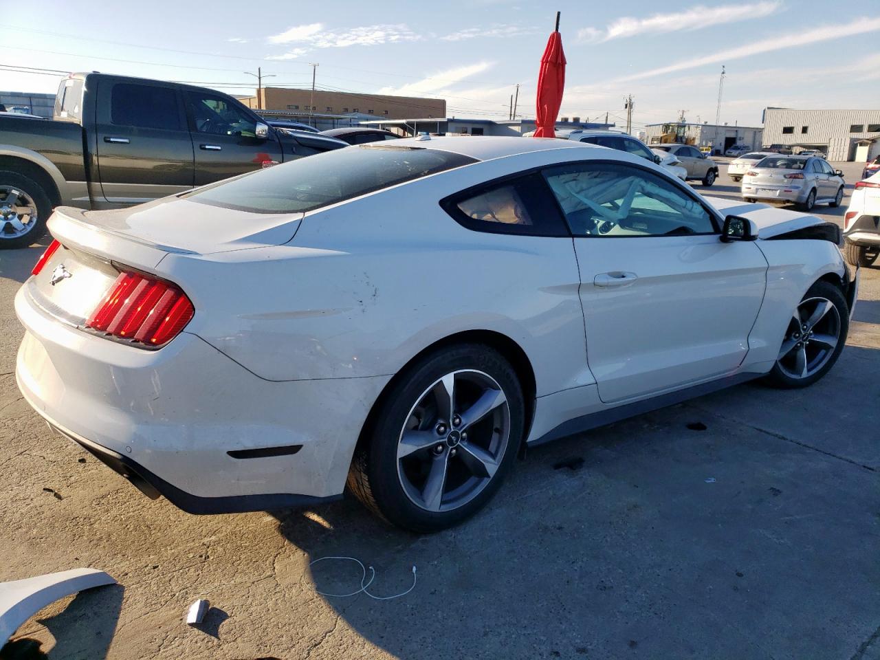 2015 Ford Mustang - Image 3