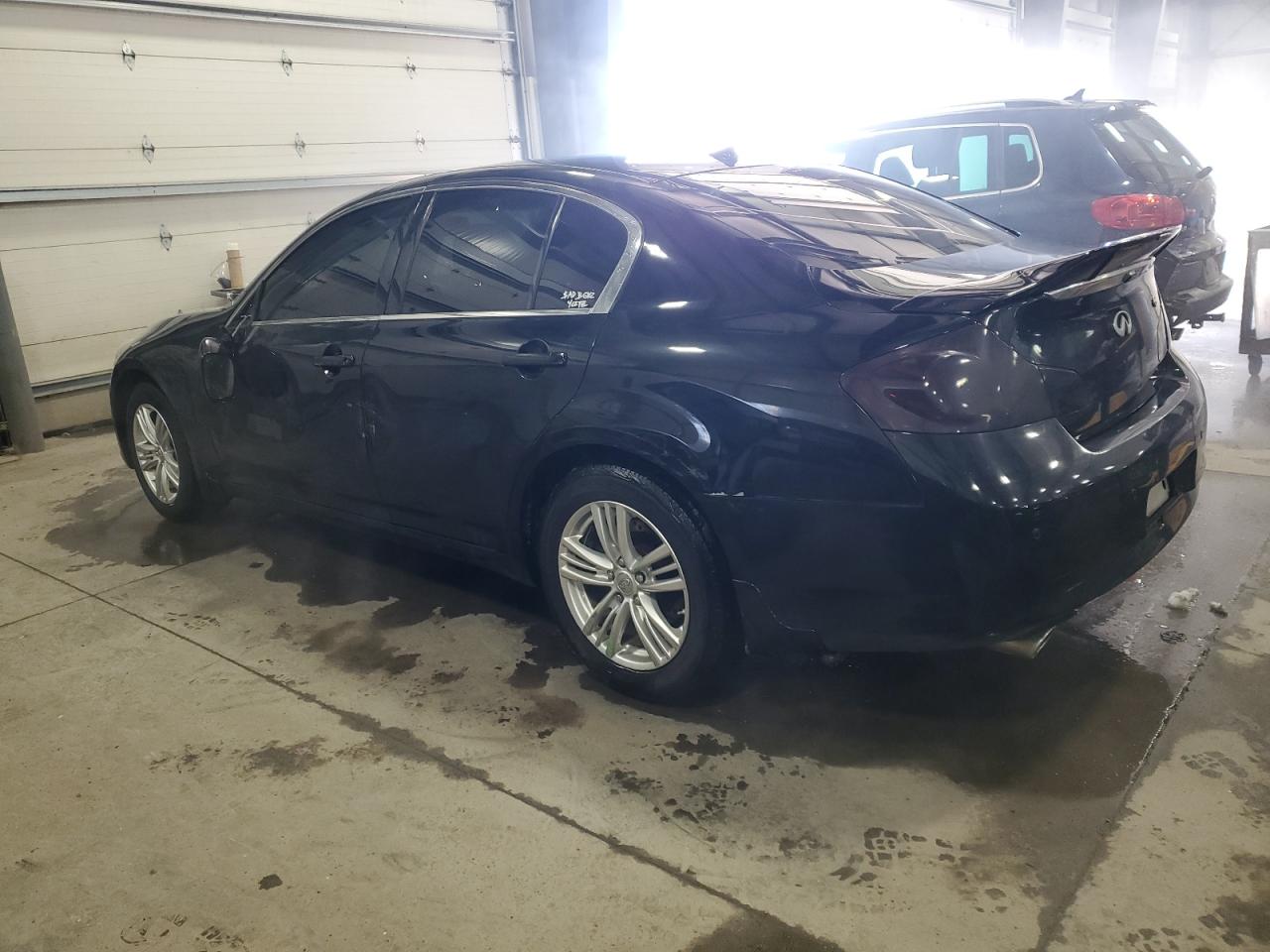 2012 Infiniti G - Image 2