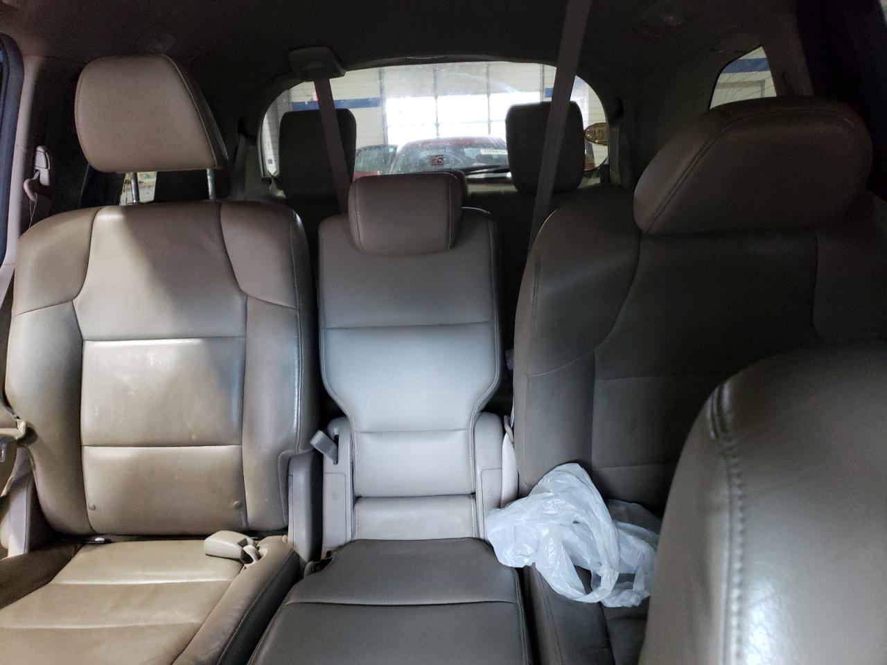 2012 Honda Odyssey - Image 10
