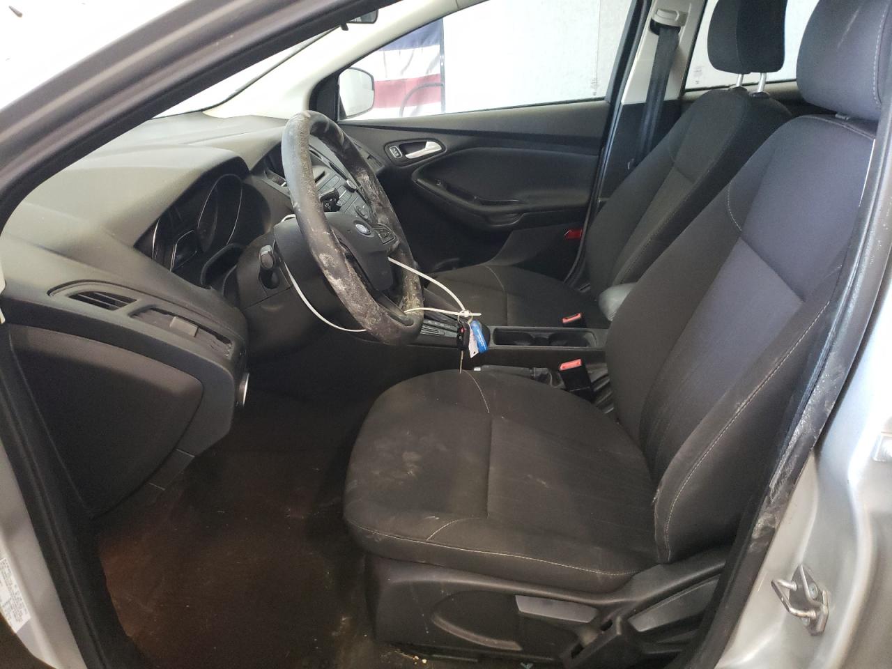 1FADP3F20GL310963 FORD FOCUS 2016