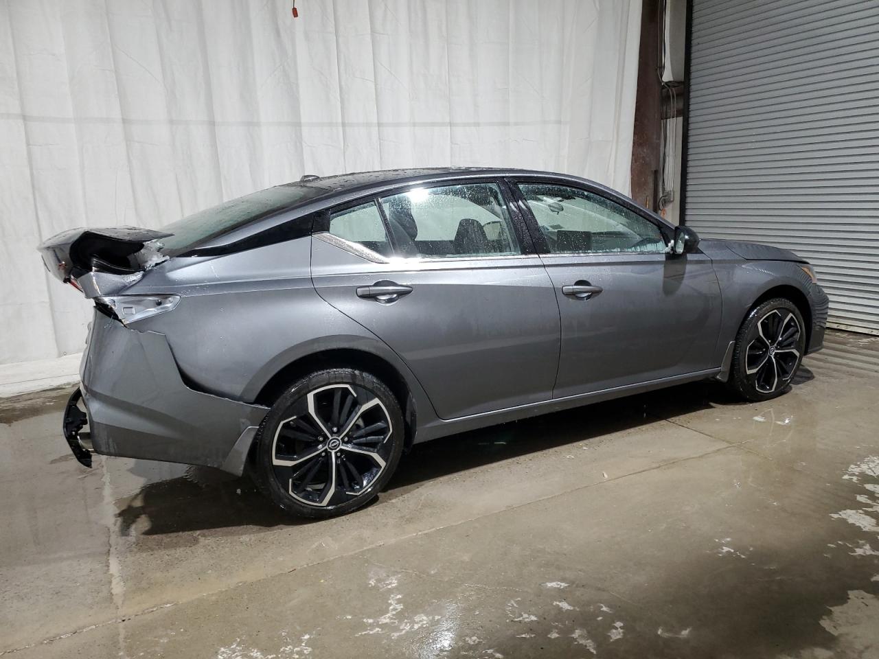2024 Nissan Altima - Image 3
