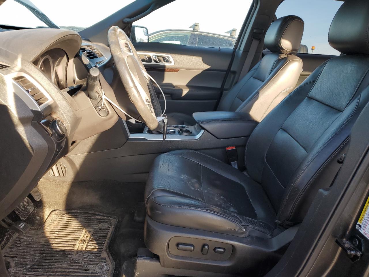 2015 Ford Explorer - Image 7