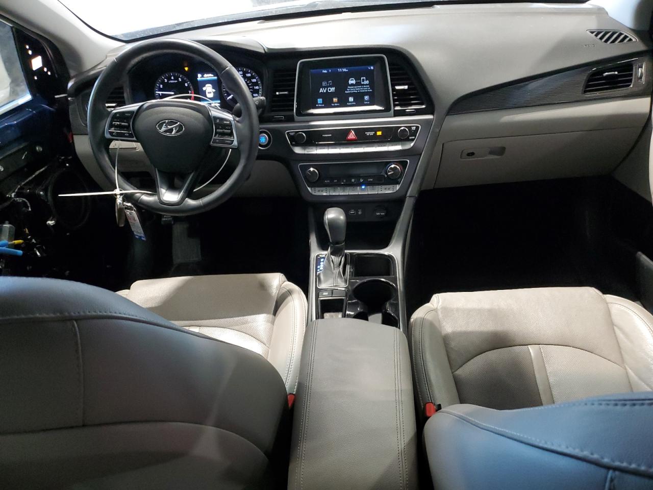 2018 Hyundai Sonata - Image 8