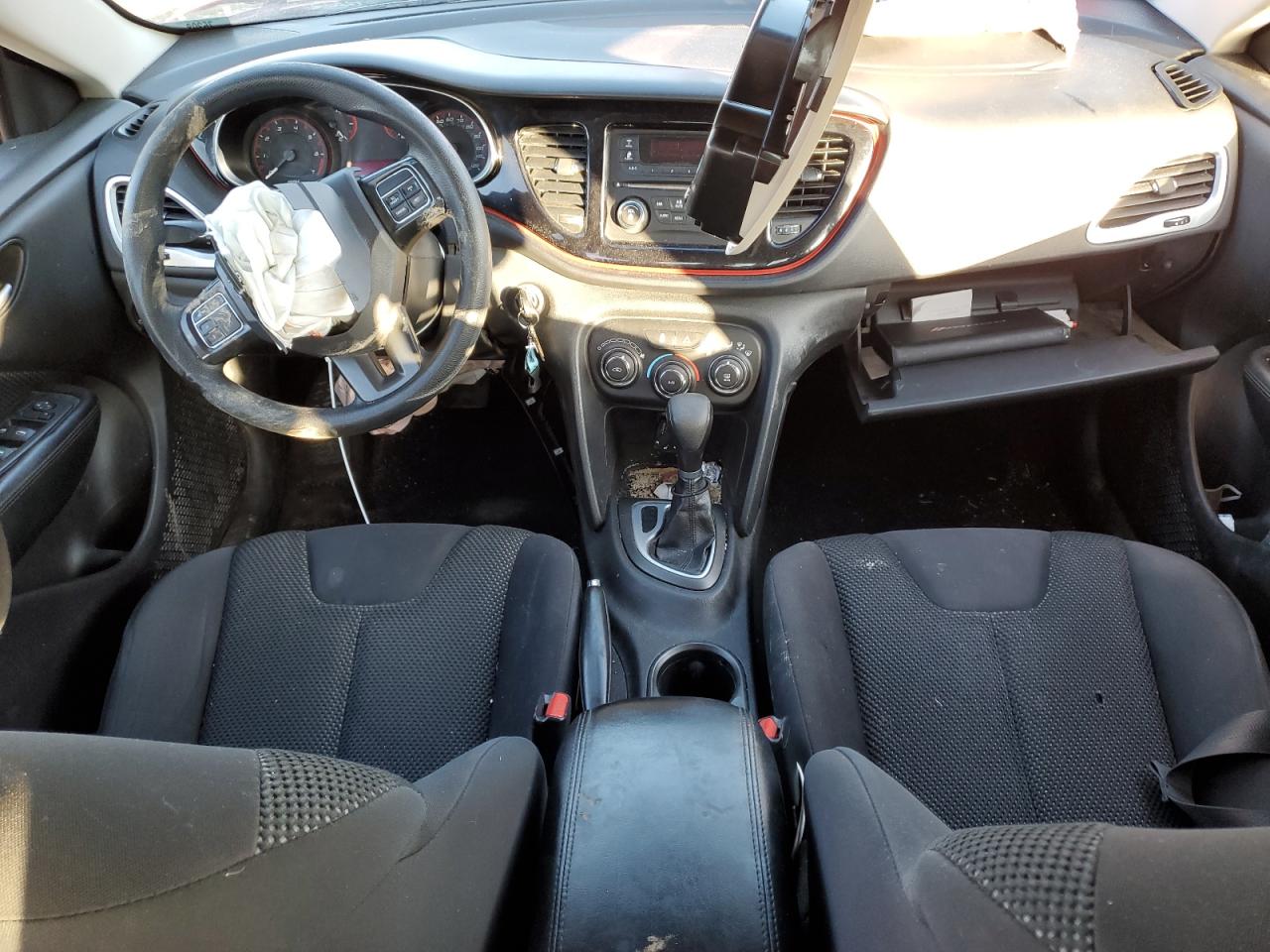 2016 Dodge Dart - Image 8