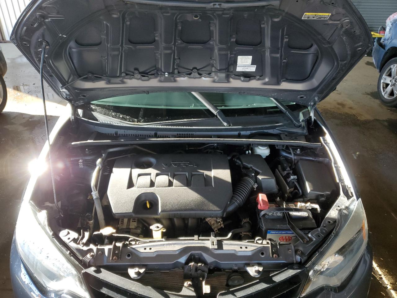 2014 Toyota Corolla - Image 11