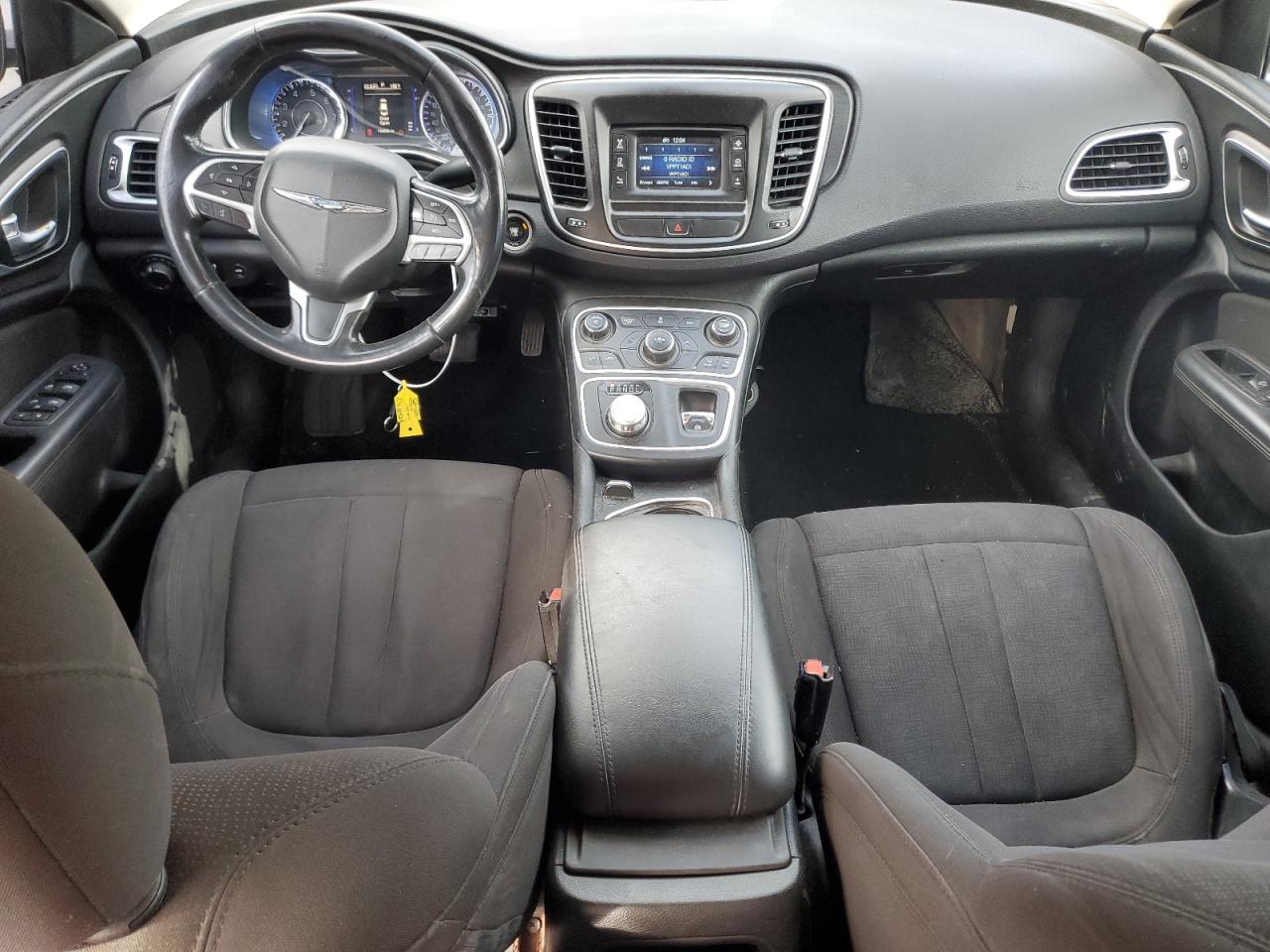 2015 Chrysler 200 - Image 8