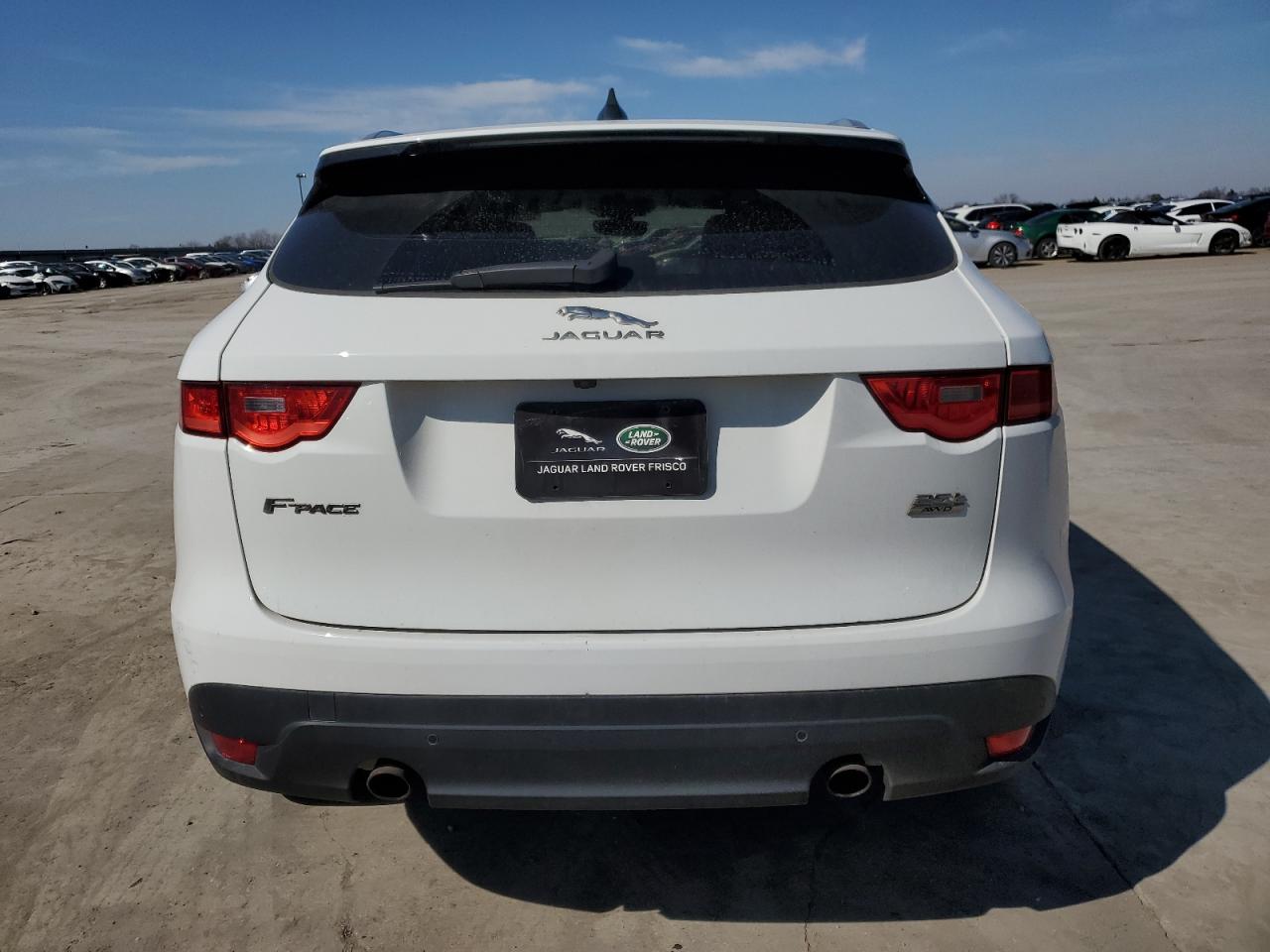 2020 Jaguar F-Pace - Image 6
