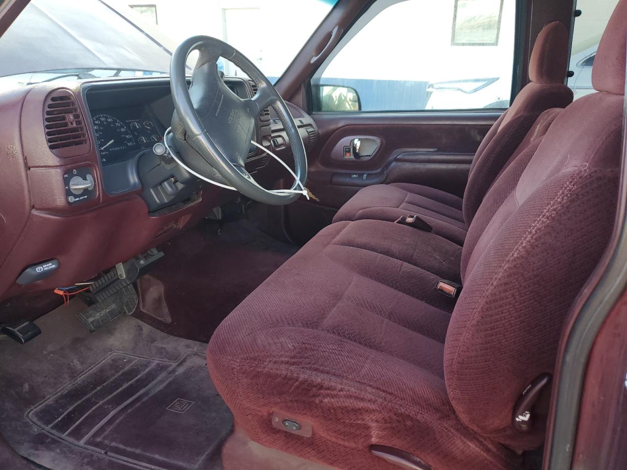 1995 GMC Sierra - Image 7