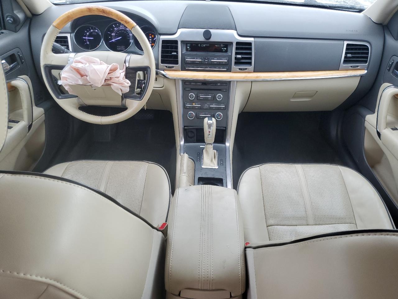 2012 Lincoln MKZ - Image 8