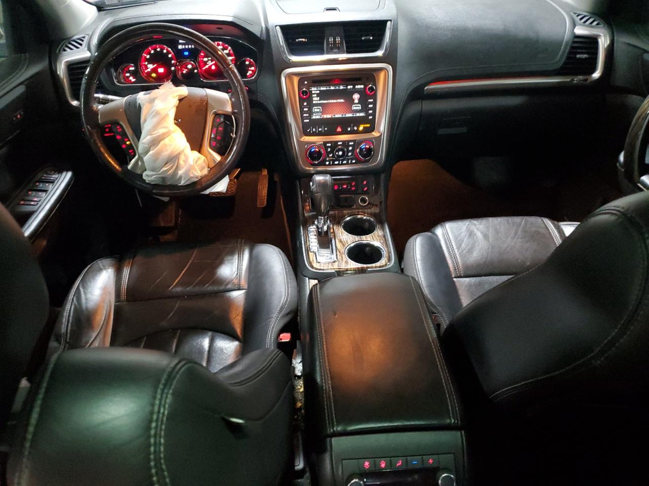 2015 GMC Acadia - Image 8