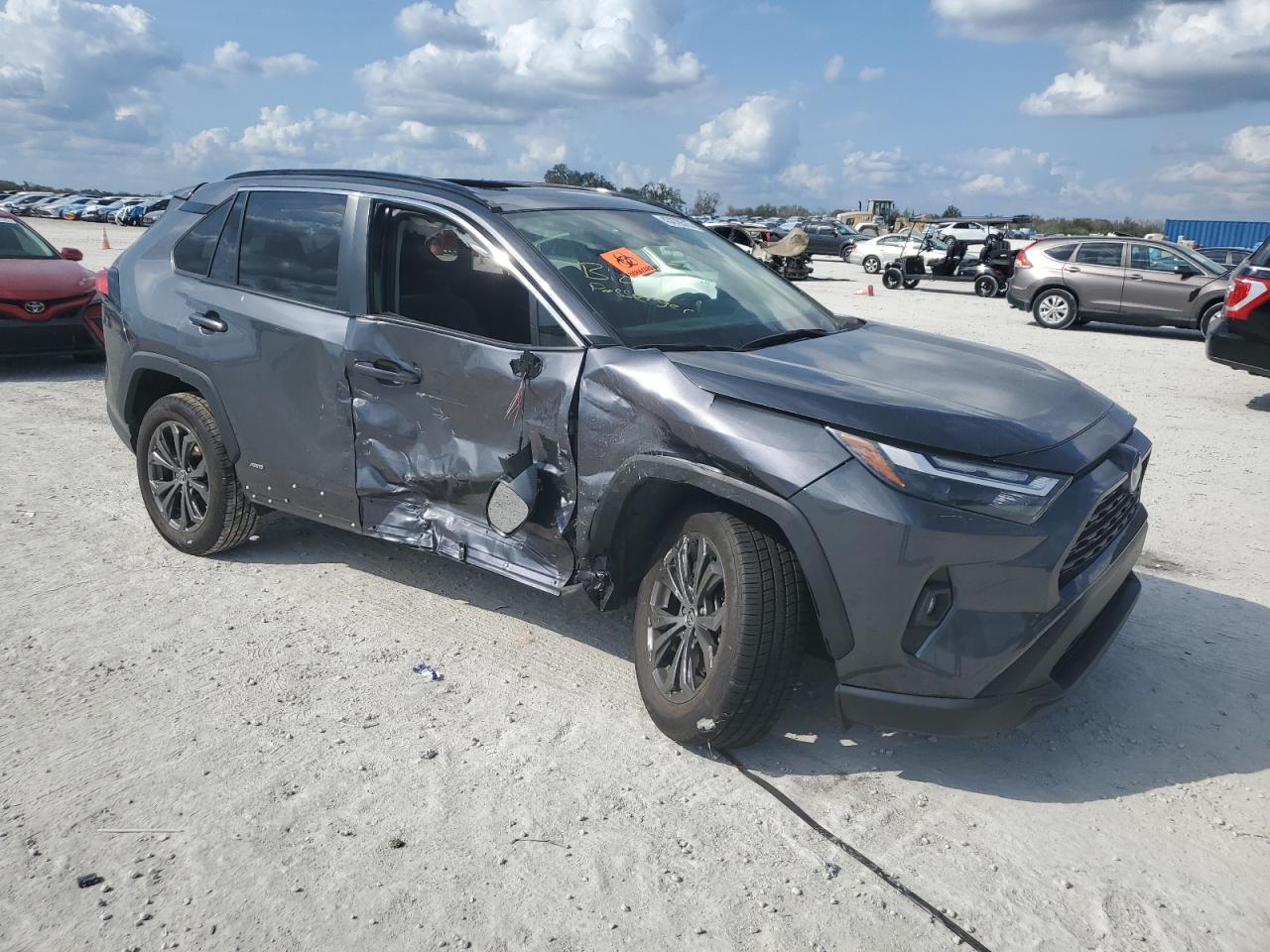 2022 Toyota RAV 4 - Image 4