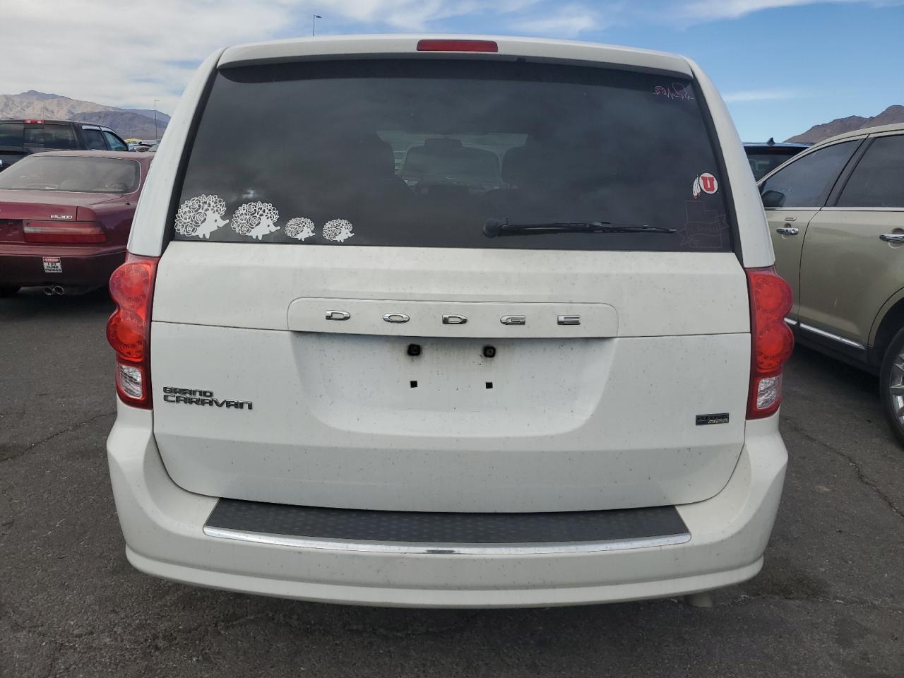2011 Dodge Caravan - Image 6