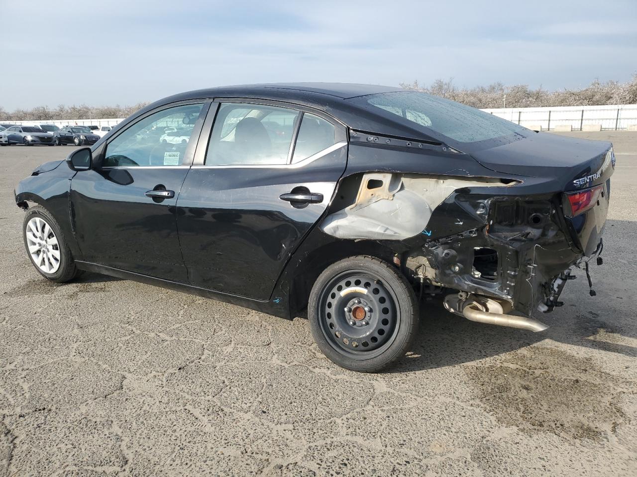 2020 Nissan Sentra - Image 2