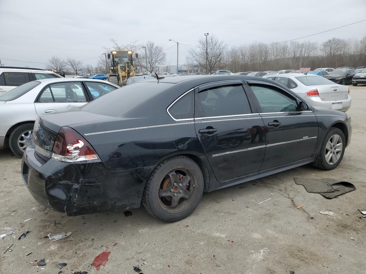 2011 Chevrolet Impala - Image 3