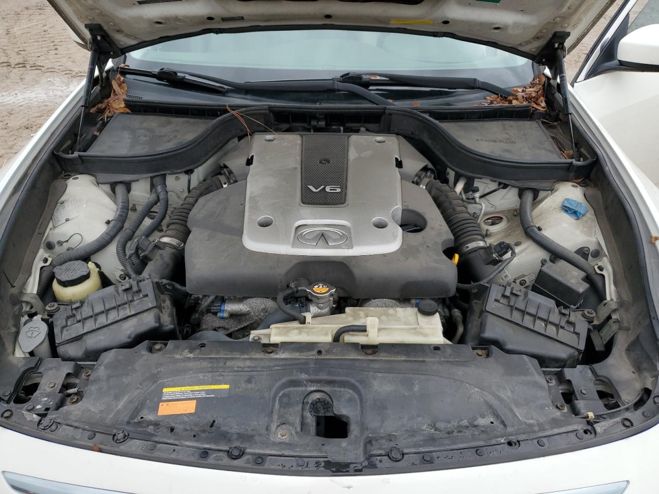 2011 Infiniti G - Image 11