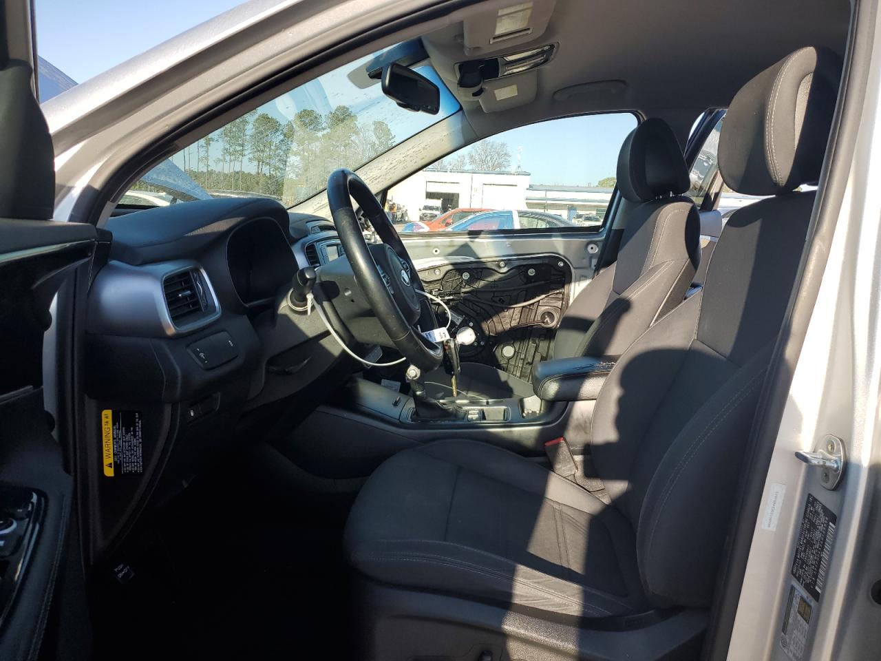 2016 Kia Sorento - Image 7