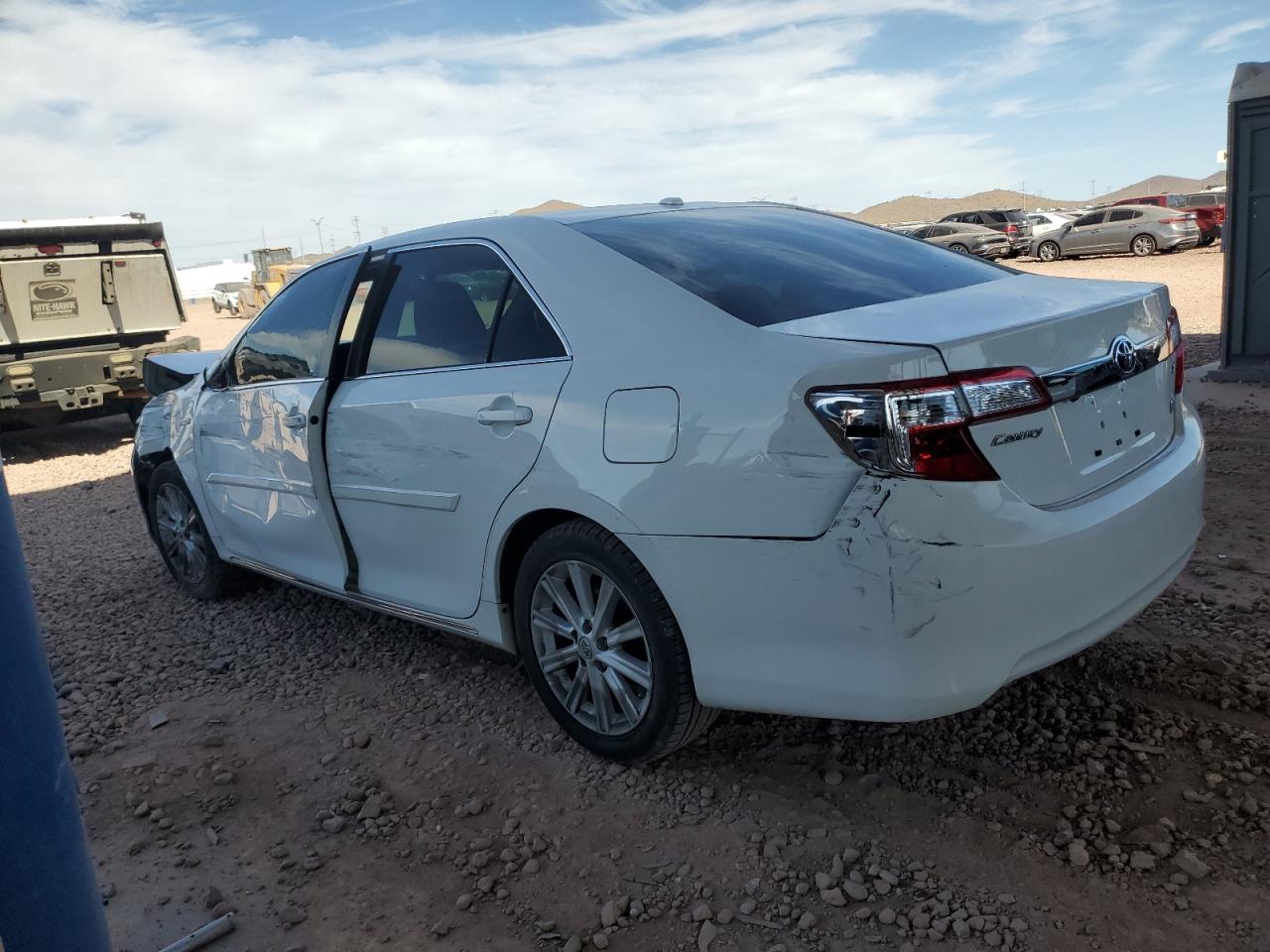 2013 Toyota Camry - Image 2