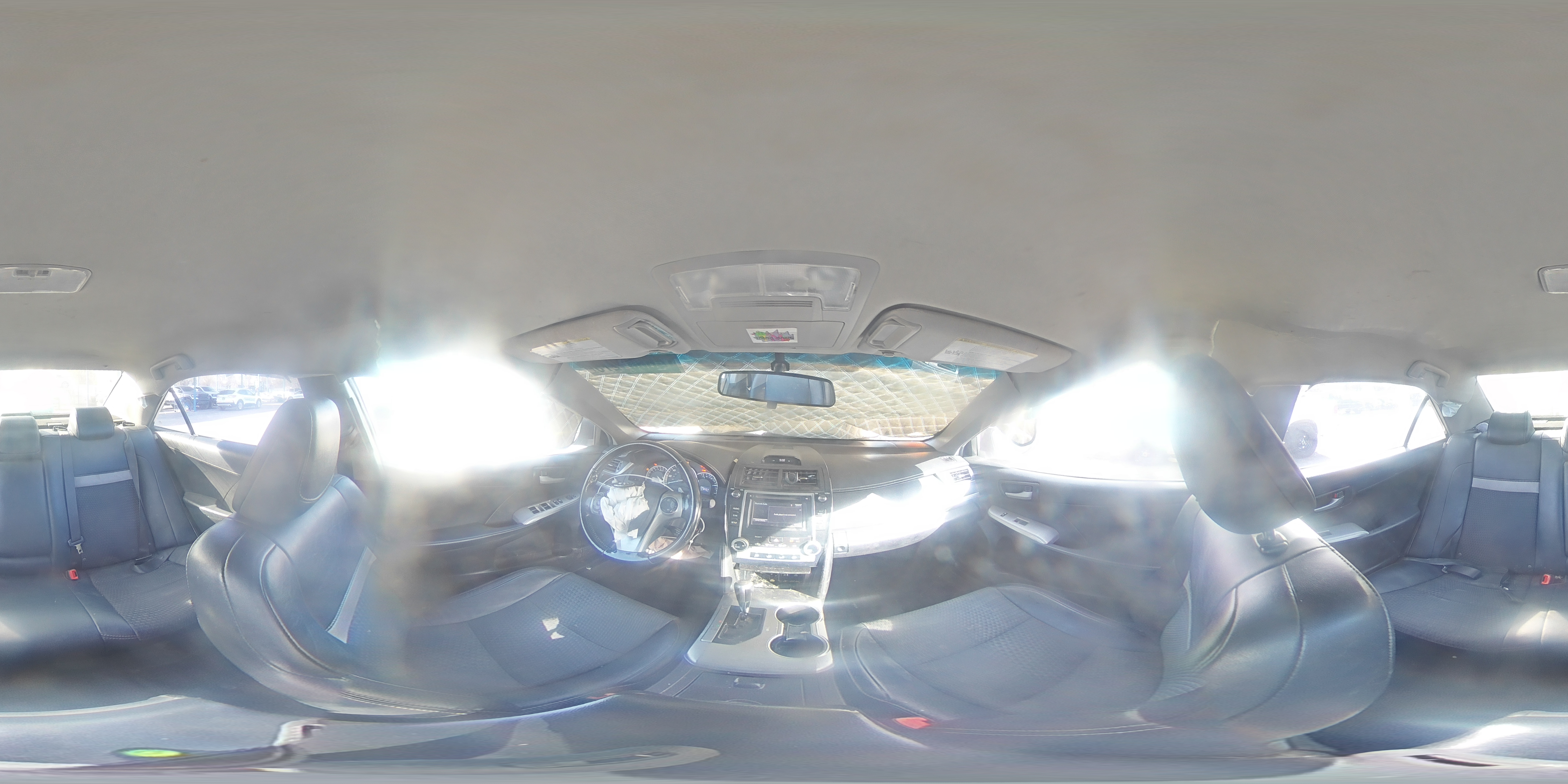 2014 Toyota Camry - Image 12