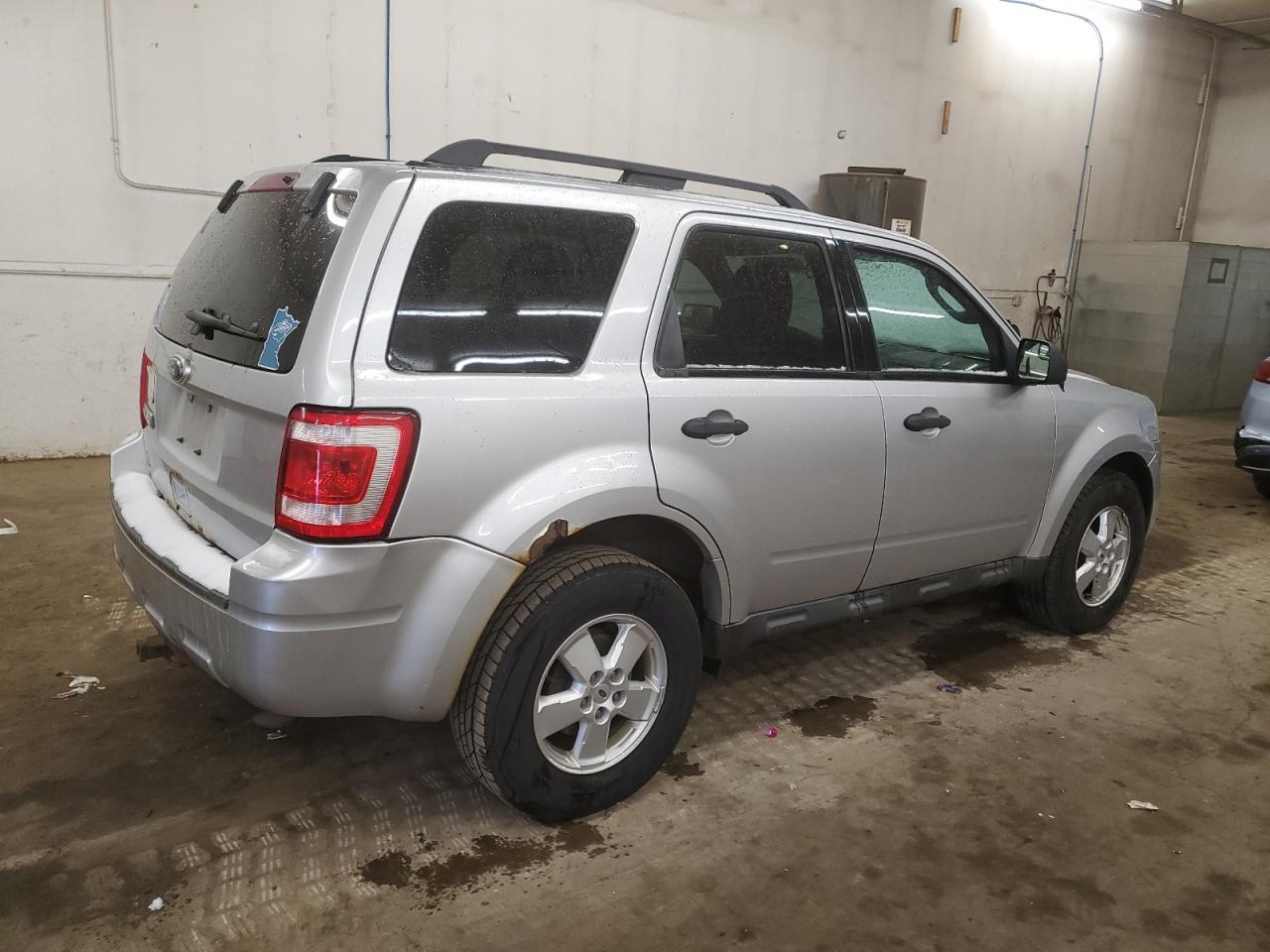 2010 Ford Escape - Image 3