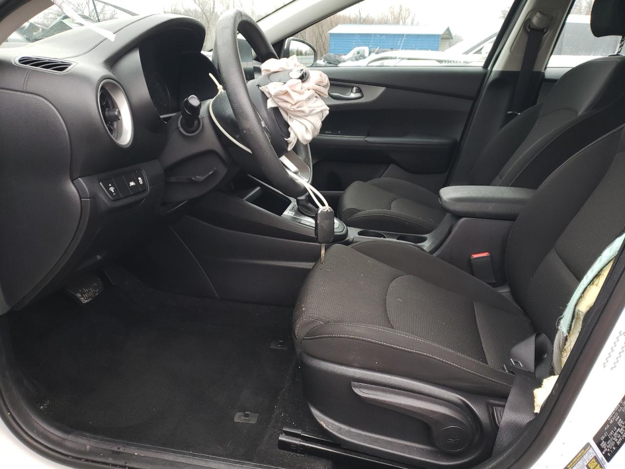 2021 Kia Forte - Image 7